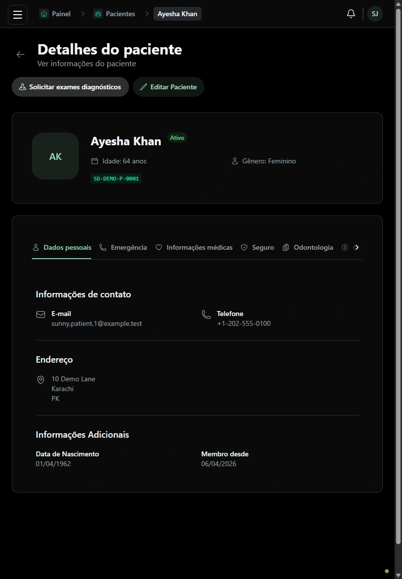Mantenha o contexto do paciente próximo. · Tablet